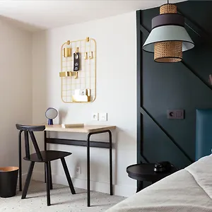 Bastille Speria Paris